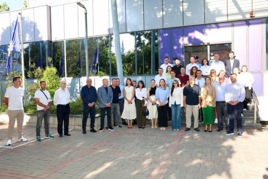 PDK-ja dhe Aleanca: Kurti po e bllokon formimin e institucioneve