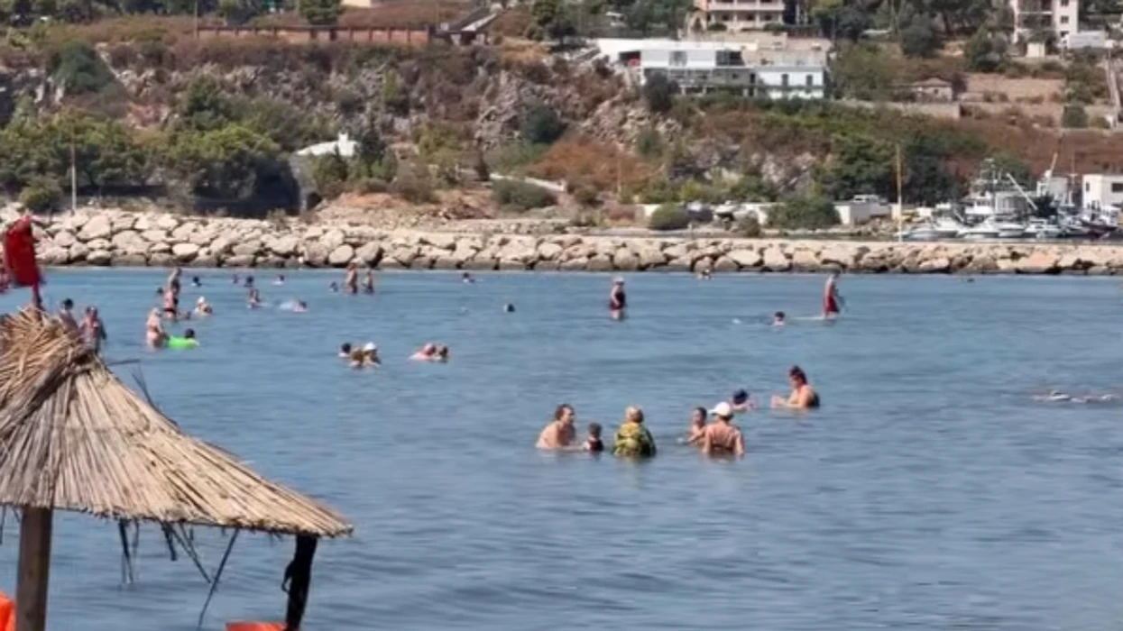 Vera mbaroi  por jo edhe sezoni i plazhit në Shqipëri