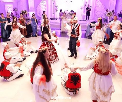 Haxhiislami: Koreografitë në dasma po bëhen gjithnjë e më të kërkuara 