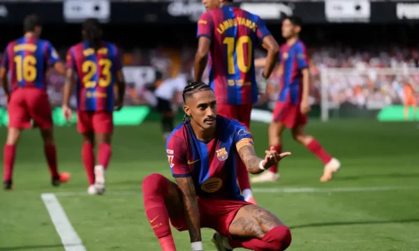 Raphinha e barazon rekordin e Messit  me golin ndaj Valencias