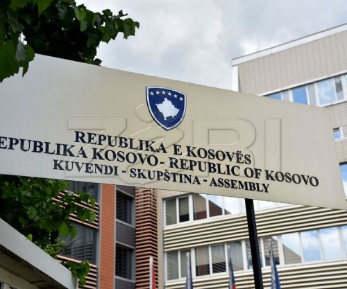 Aleanca zhvillon aktivitet simbolik para Kuvendit