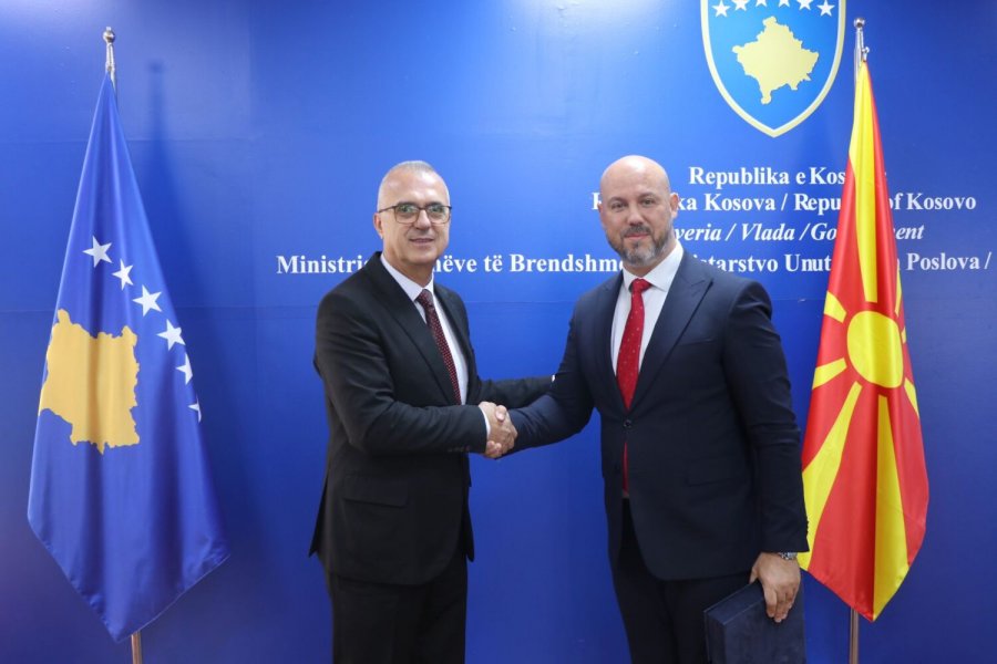 Zëvendësministri i MPB-së së Maqedonisë së Veriut viziton Kosovën, theksohet bashkëpunimi në siguri