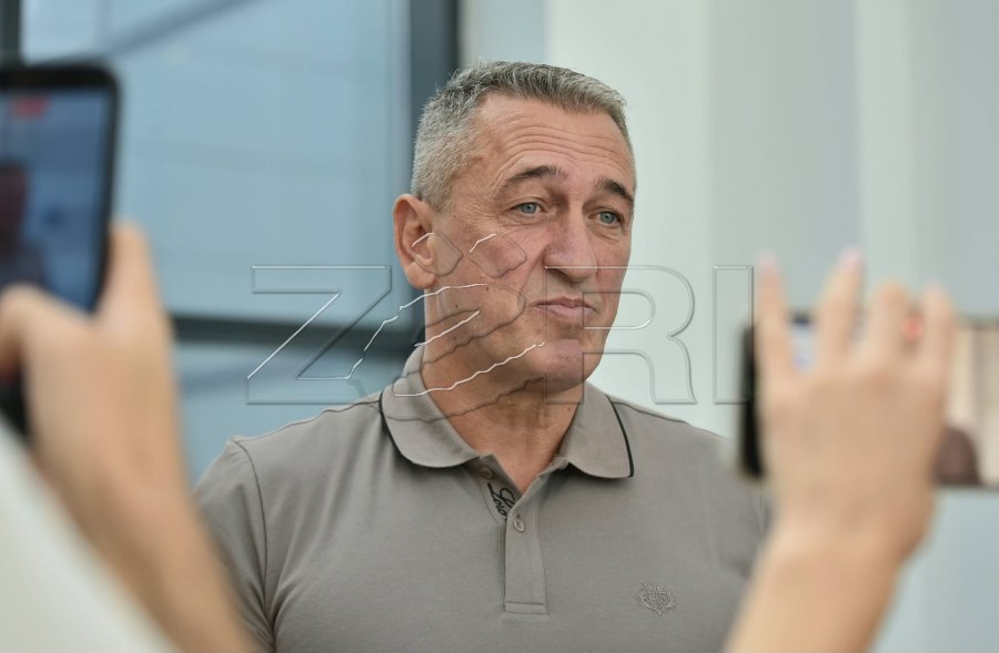 Gashi e akuzoi për gjuhë kundër Kosovës  Rashiqi  Gënjeshtër banale