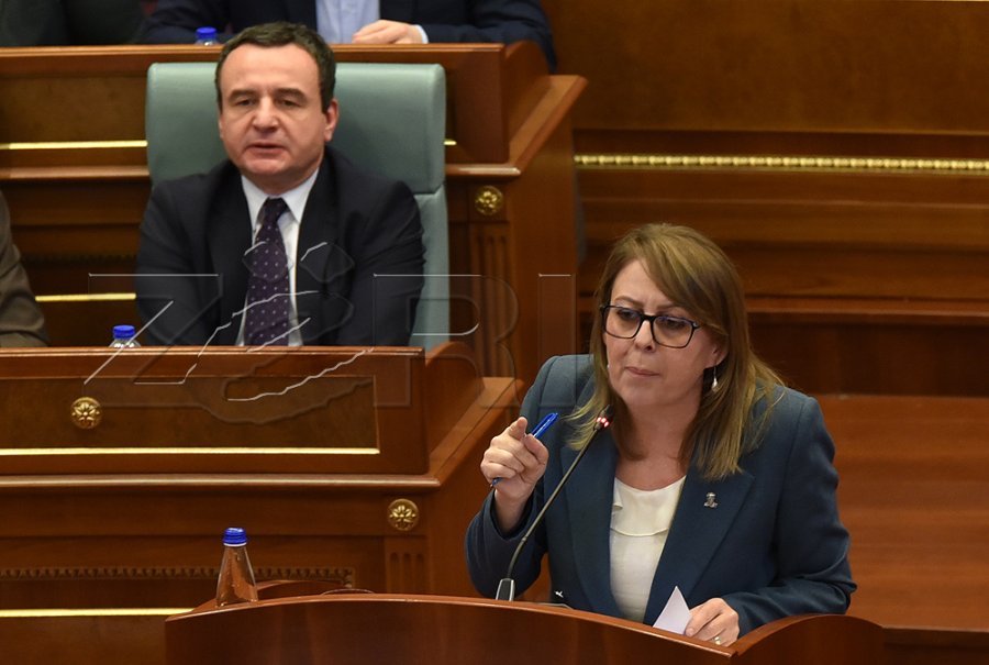 Hykmete Bajrami kritikon LVV në për hipokrizi