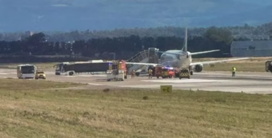 Aeroplani që duhej të fluturonte për në Prishtinë bllokon pistën e Aeroportit të Bazelit