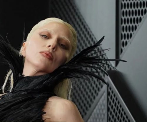 Lady Gaga bëhet nënë për herë të parë