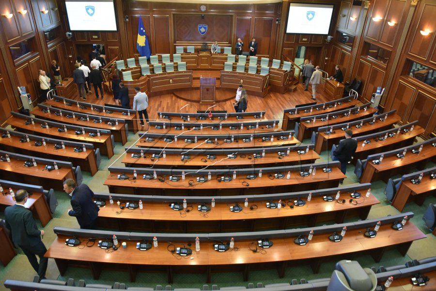 Kuvendi mblidhet sot, nënkryetarët në rend dite