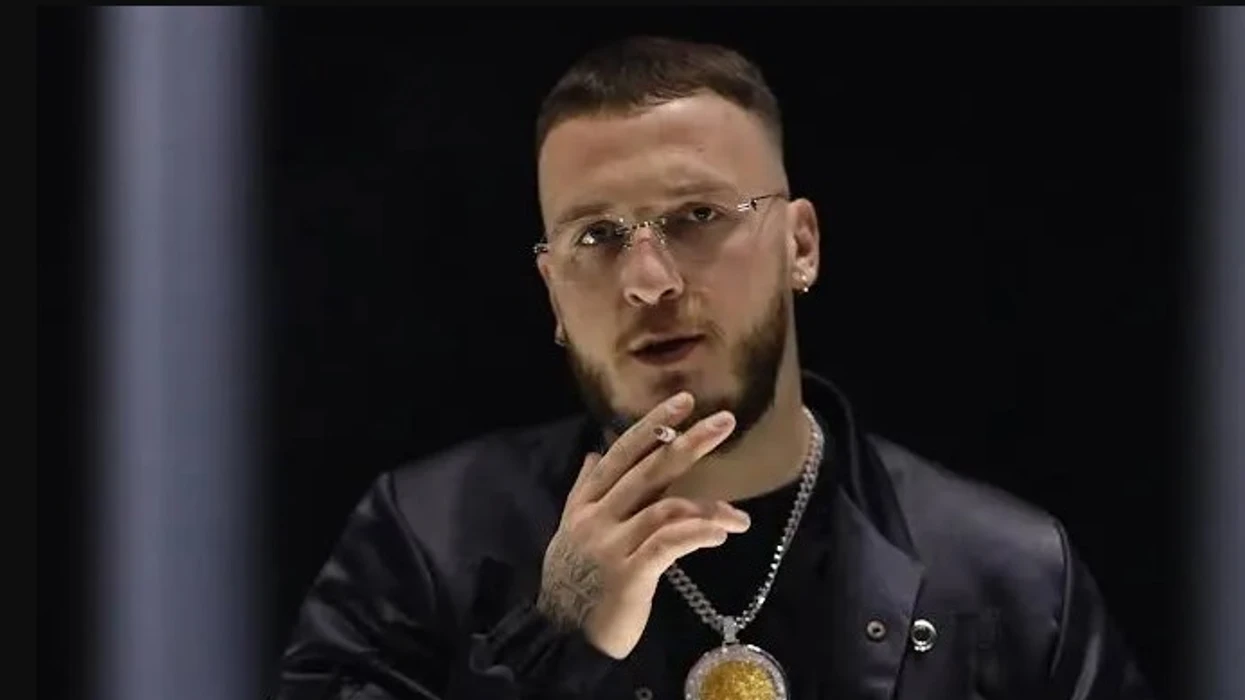 me-ishte-share-nena-gruaja-vajza-familja-e-fisi-mozziku-kritikon-komentet-pas-marshit-per-liri