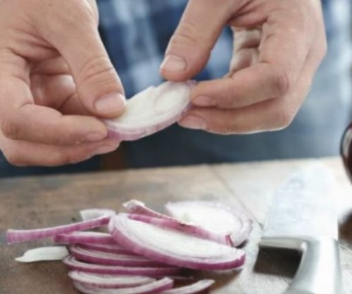 Shtatë gjërat që i ndodhin trupit tuaj nëse hani çdo ditë qepë