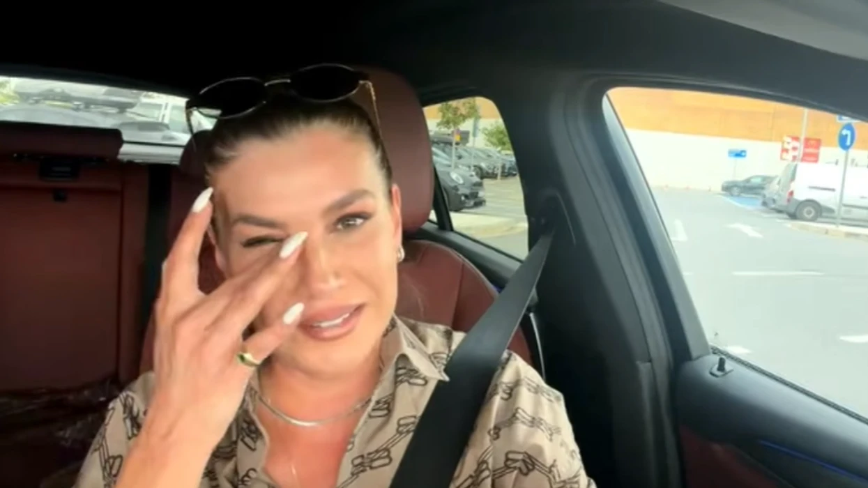 Leonora Jakupi rrëfehet mes lotësh: Shumë e rëndë për popullin të mendosh se mund të dënohet një lider që nënshkroi deklaratën paqësore