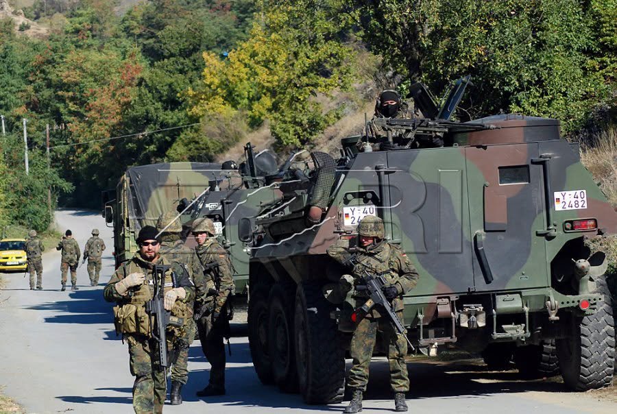NATO: KFOR-i mbetet i gatshëm për çdo skenar sigurie në Kosovë