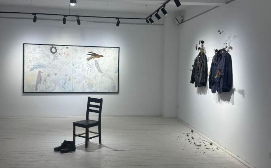 e-erret-asht-nata-ekspozita-e-artistit-mehmet-behluli-vjen-si-nje-poezi-unive
