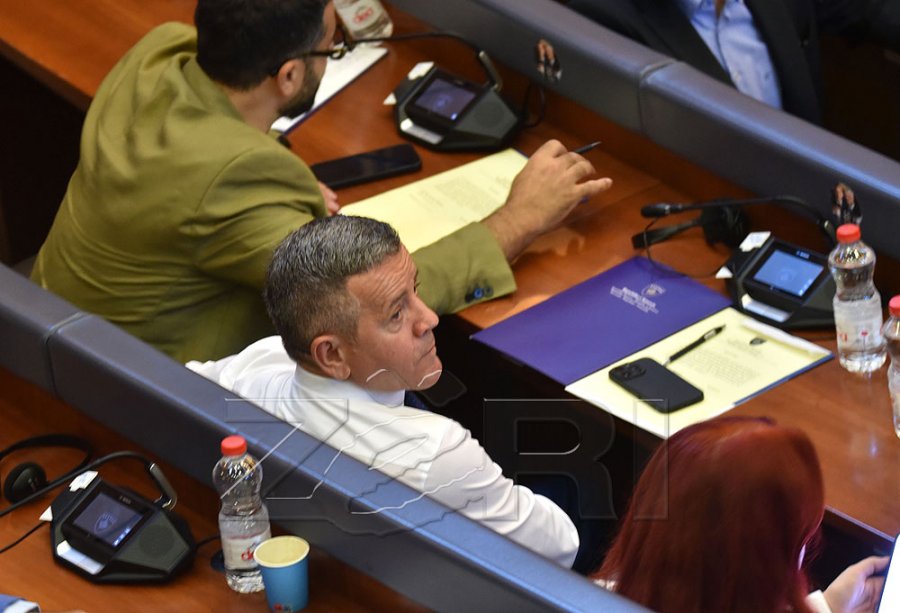 Deputeti i PDK-së propozon një platformë politike për zhbllokimin institucional të vendit