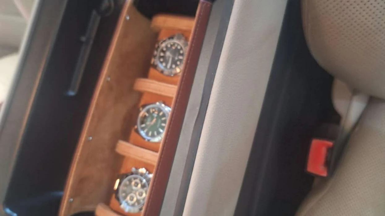 Dogana ndalon katër orë Rolex të padeklaruara në Vërmicë, vlera e tyre rreth 33 mijë euro