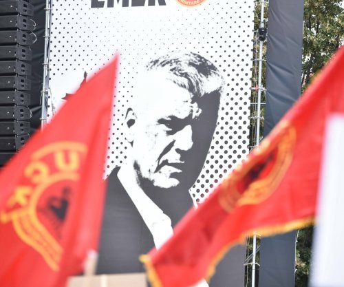 AP: Thaçi, i mbështeturi nga perëndimorët për ta çuar Kosovën drejt pavarësisë, mëson sot fatin e tij