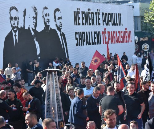 “Nuk e di si e mban toka këtë padrejtësi” - reagime të forta nga të famshmit shqiptarë pas vendimit për ish-krerët e UÇK-së