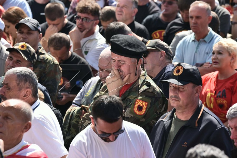 Shoqata e të Burgosurve Politikë e Kosovës pas vendimit në Hagë: Të indinjuar deri në kufi pamë se si sot edhe një herë në mënyrë më brutale u fye lufta jonë çlirimtare
