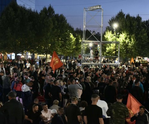 Protestuesit nisin të mblidhen para Qeverisë
