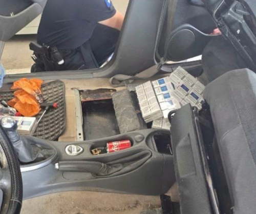 Policia ndalon kontrabandën në kufirin Kosovë–Serbi