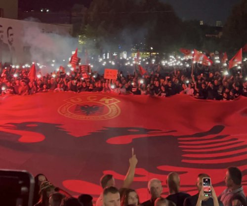 Përfundon protesta për sot