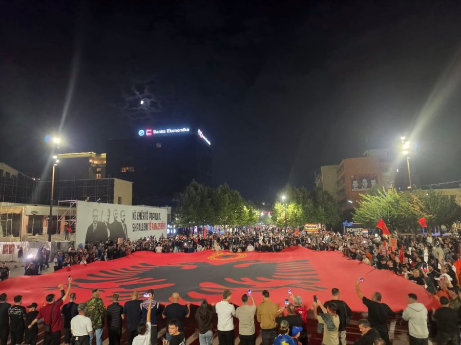 Memli Krasniqi para protestës: Edhe sonte UÇK