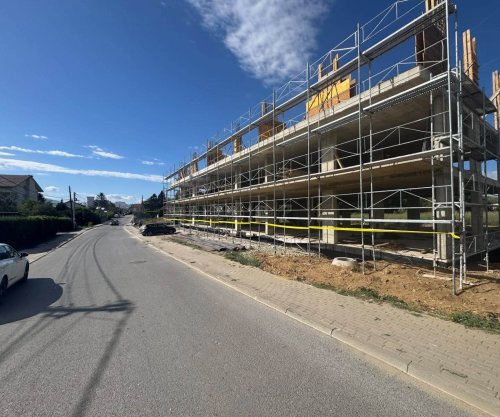 Inspektorati i Punës ndalon punimet në një objekt ndërtimi në Gjakovë