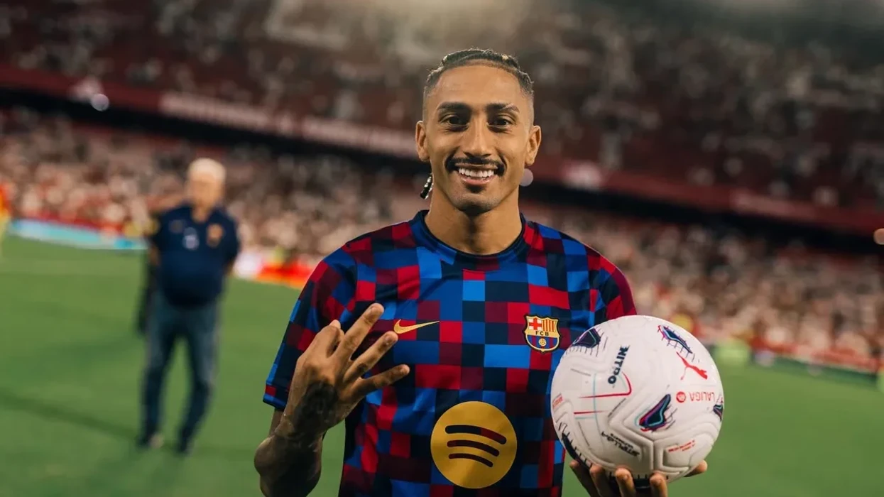 Raphinha i pandalshëm synon të thyejë rekordin e Ronaldinhos