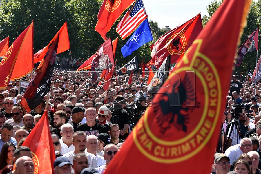 Vendimi në Hagë  ekspertët  Serbia mund të shtojë presionin diplomatik dhe luftën hibride