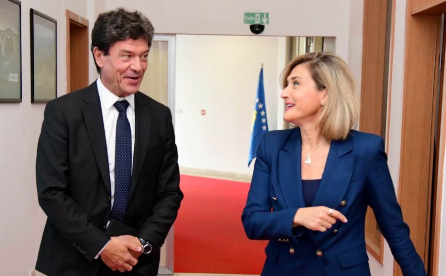 Kusari-Lila dhe ambasadori i ri i Francës flasin për thellimin e bashkëpunimit ekonomik