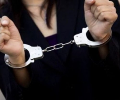 Arrestohet një shtetase e huaj në Prishtinë, gjuajti me gurë në banesën e një burri