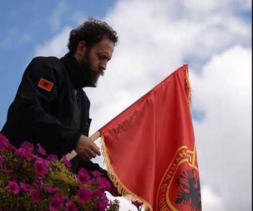 Çlirim Haziri nis iniciativën: Ta veshim Kosovën me flamujt e UÇK-së, vendose edhe ti në shtëpinë tënde (Video)