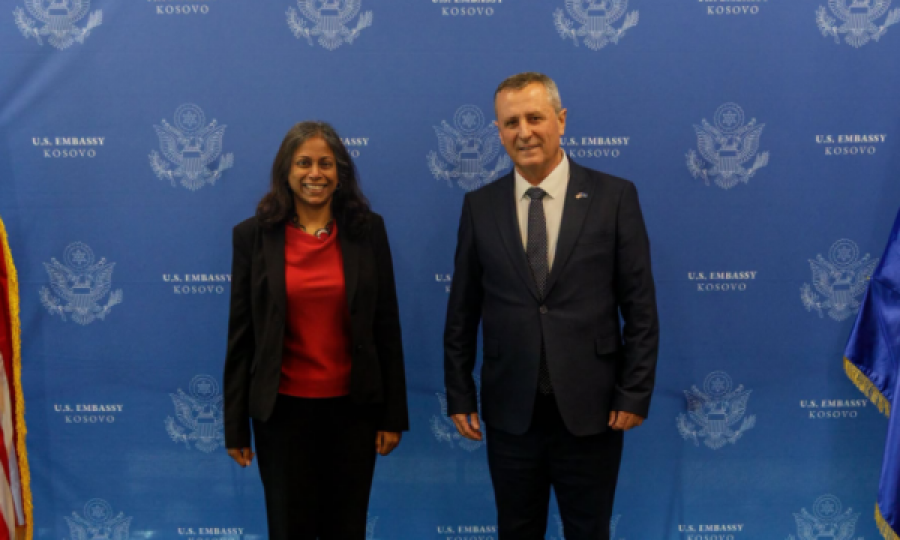 Isufaj takohet me Prattipatin në Ambasadën Amerikane, flasin për vazhdim e bashkëpunimit të suksesshëm me Prokurorinë Speciale