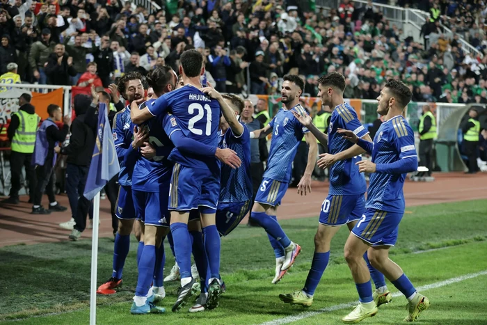 Tri shtyllat e mbrojtjes së Kosovës  Irlanda nuk gjeti rrugë drejt portës
