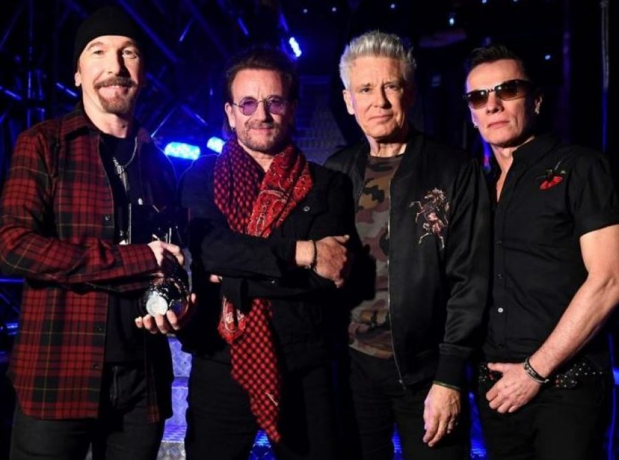 u2-vijne-ne-50-vjetorin-e-tyre-me-carnaval-de-luz