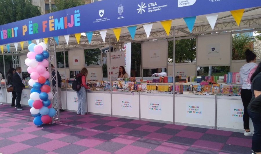  Rreth 20 mijë vizitorë dhe mijëra libra të shitur në Festivalin për Fëmijë
