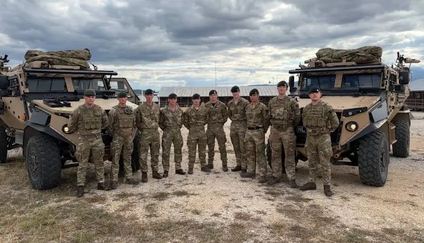 Forca strategjike rezervë e KFOR it  ushtarët britanikë mbërrijnë në Kosovë