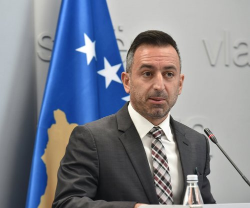 Basha: Për pesë kilometrat e fundit të rrugës Prishtinë - Mitrovicë do të investohen 16 milionë euro