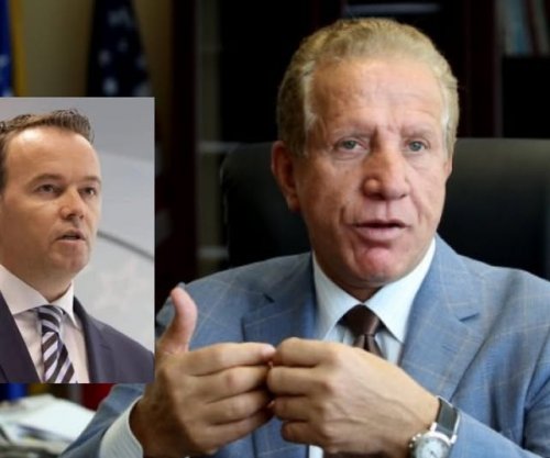 Pacolli thotë se fitoi padinë ndaj Faton Pecit për shpifje e fyerje: Gjykata e detyroi për kompensim jomaterial