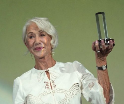 Helen Mirren nderohet me çmimin “Douglas Sirk” në Festivalin e Filmit në Hamburg
