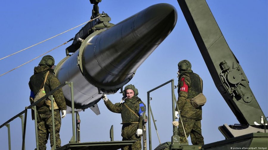 Rusia kërcënon me armë bërthamore NATO-n